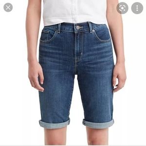 Levi's Bermudas for Women - Poshmark